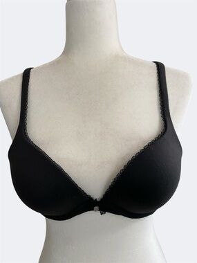 Victoria's Secret Body By Victoria Black Lace-Trim Push-up Bra